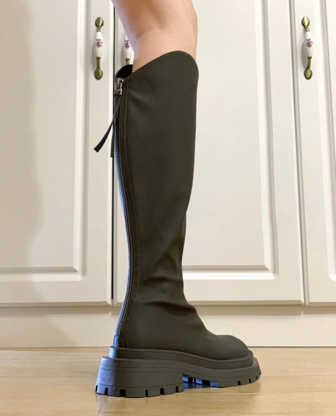 Long V Boots